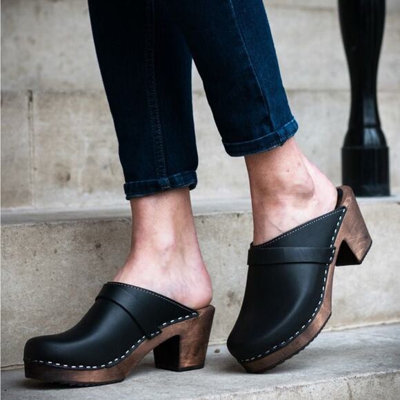 Lotta from Stockholm Black Heeled Clog Shoes Sz 37 / US 7 Wooden Heel - Picture 1 of 8